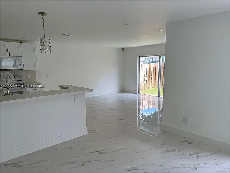 13887 SW 103rd Ln — Photo 13