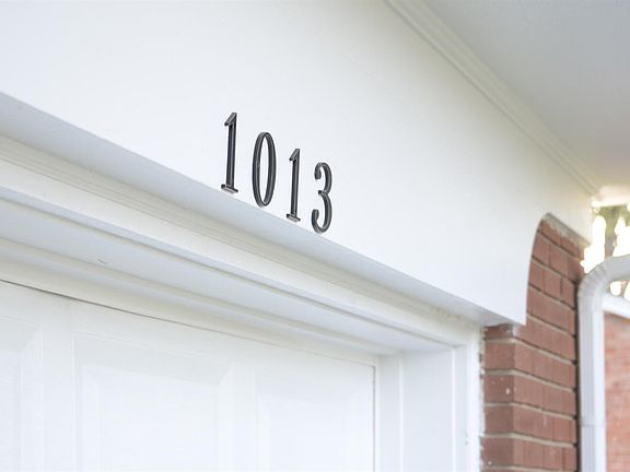 2nd image of 1013 Mojave Trl
