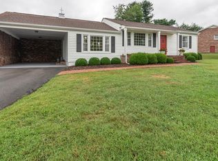 329 Lowry Dr, Abingdon, VA 24210