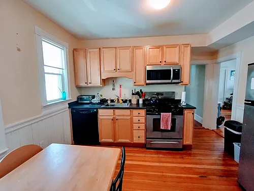86 Conwell Ave #3 Photo 1
