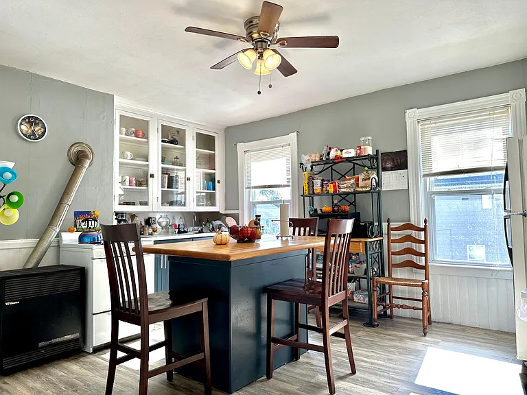 109 Arlington Ave #2 — Photo 4