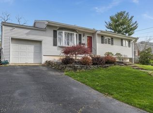 61 Lawrence Hackettstown Town, Hackettstown, NJ 07840