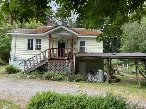 220 Fulford Ganges Rd, Saltspring Island, BC V8K 2K7