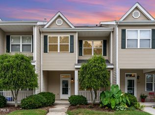 135 Licorice Dr, Apex, NC 27502