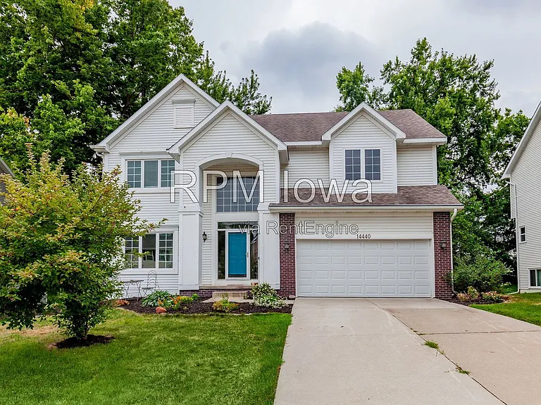 14440 Briarwood Ln — Photo 1