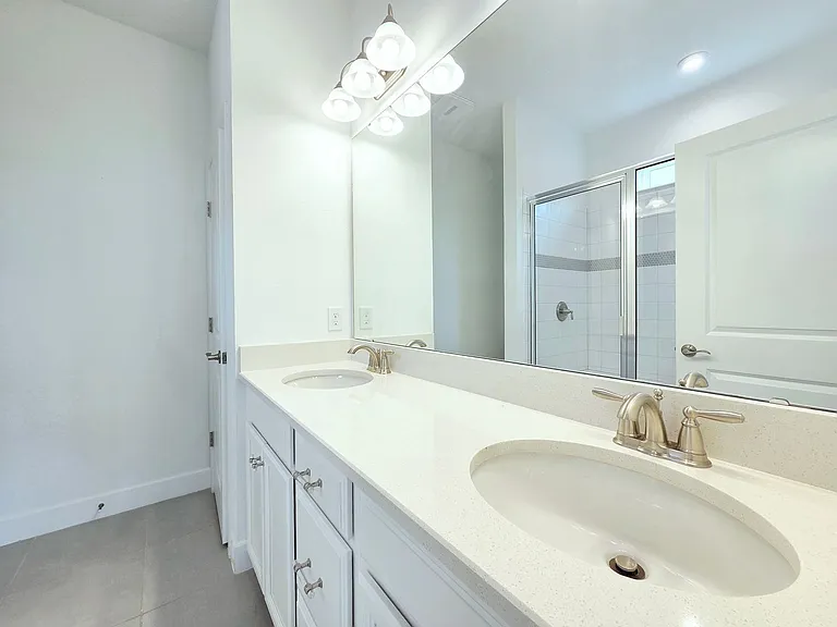 2182 Palm Tree Dr — Photo 12