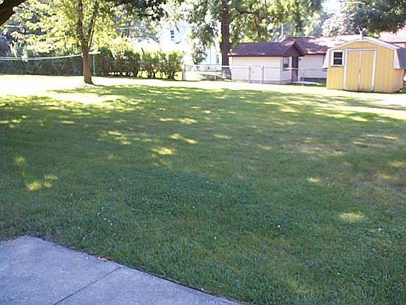 5th image of 1208 NW 1st St