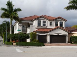 15163 SW 11th Ln, Miami, FL 33194