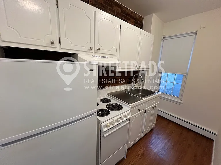 54 S Huntington Ave #1 — Photo 9
