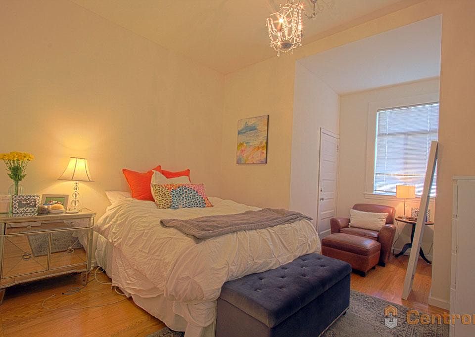 1st image of 1462 Clay St #4A