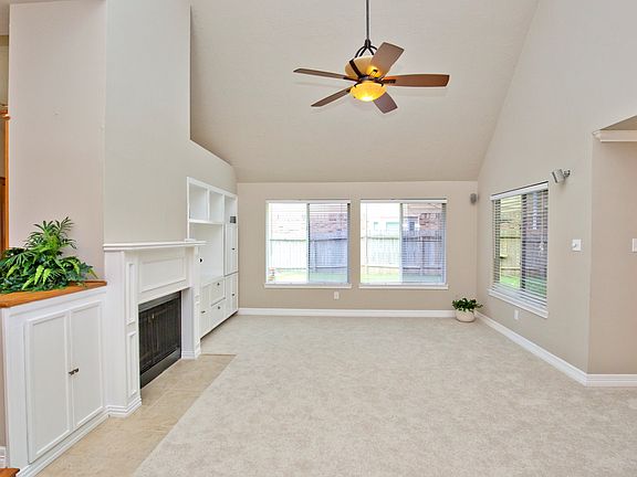 4th image of 8311 Plum Lake Dr