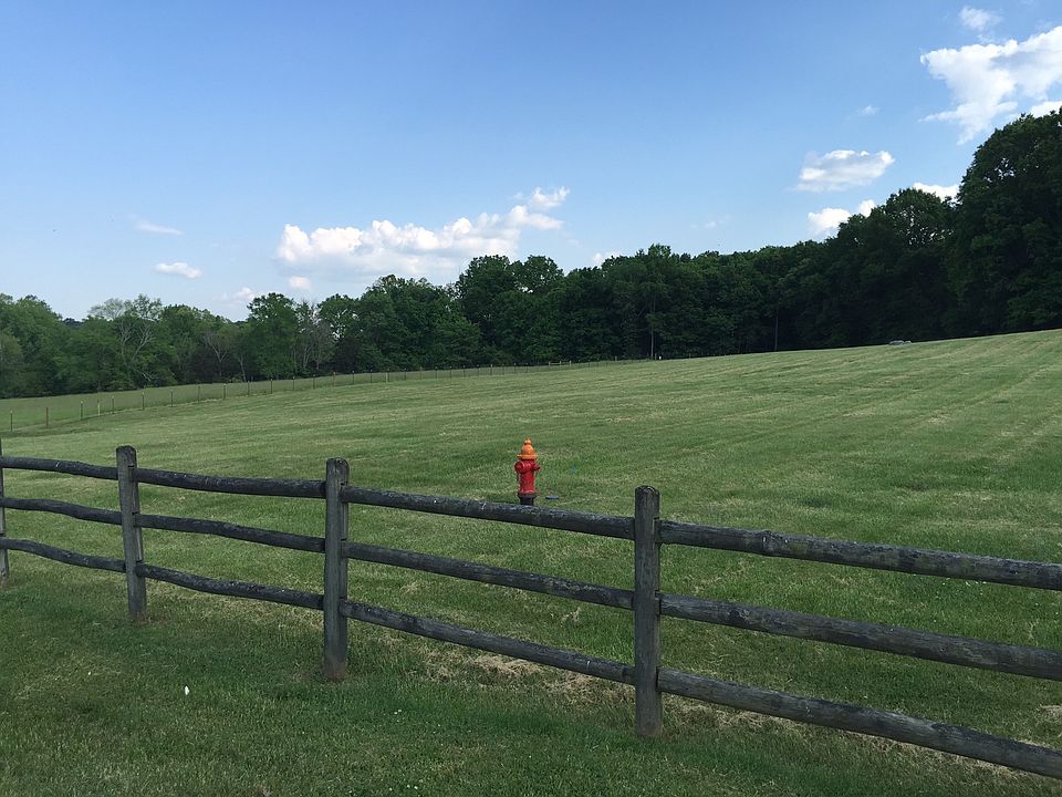 2nd image of 1580 Ragsdale Rd