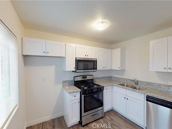 3rd image of 9395 Mission Blvd APT B