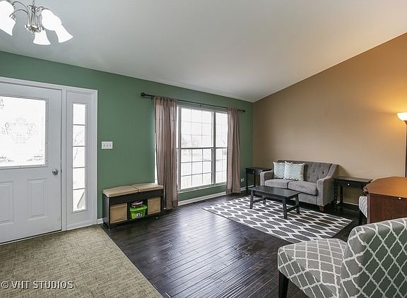 2nd image of 990 Franklin Ave