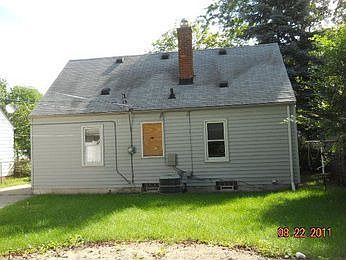 2nd image of 23241 Seneca Ave