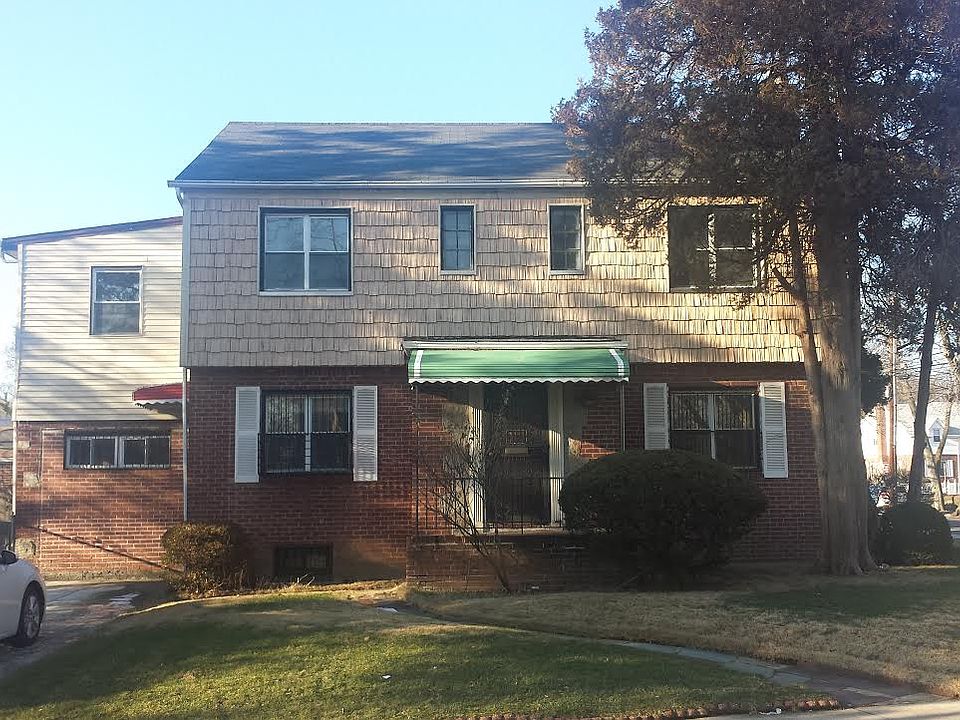 1st image of 20915 89th Ave