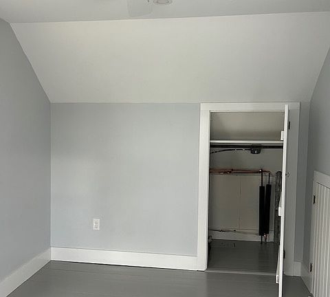 Front bedroom.