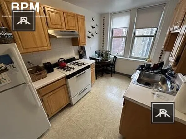 22 Colborne Rd, Brighton, MA
