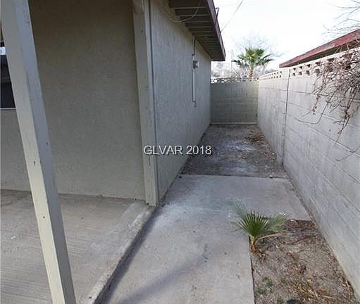 4th image of 3805 El Parque Ave