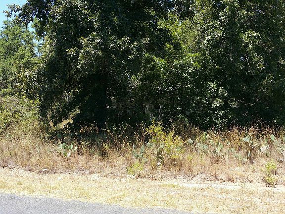3rd image of 1923 Sandy Cir