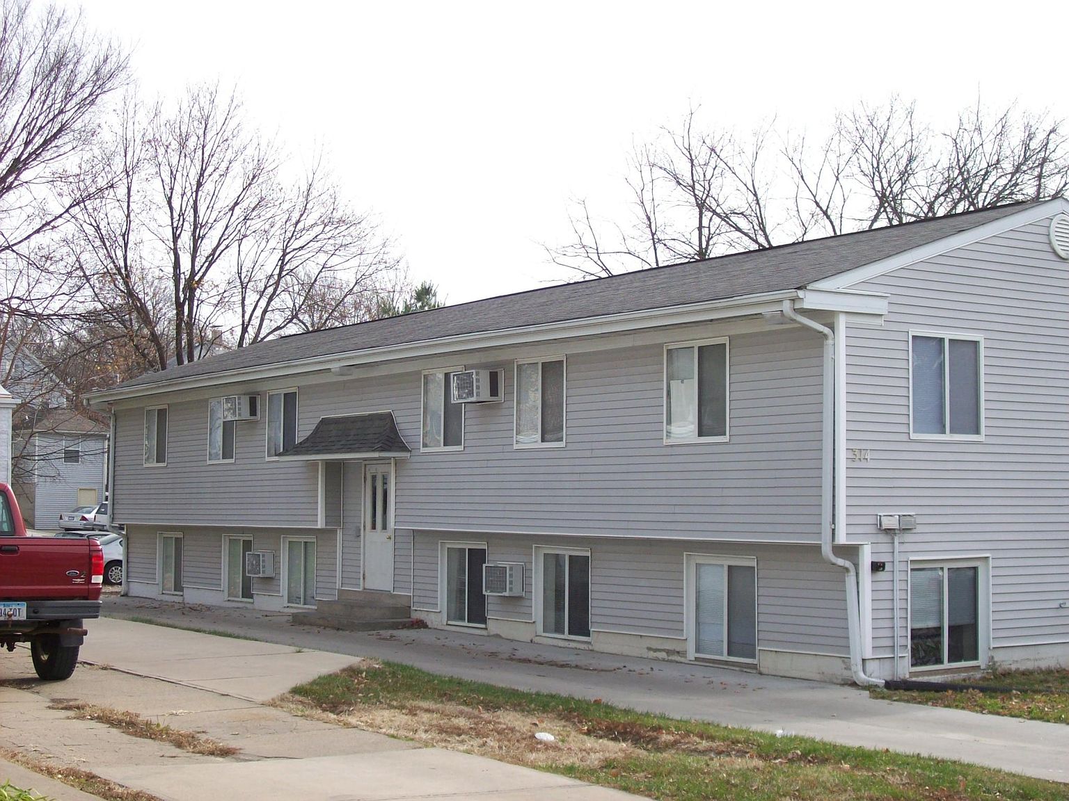 314 S Johnson St APT 2, Iowa City, IA 52240 Zillow