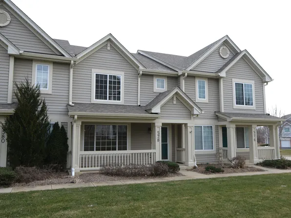 578 Blue Springs Dr #578, Fox Lake, IL 60020