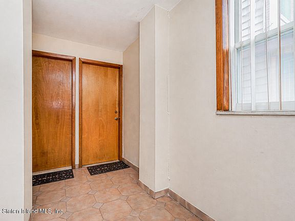 3rd image of 1831 62nd St