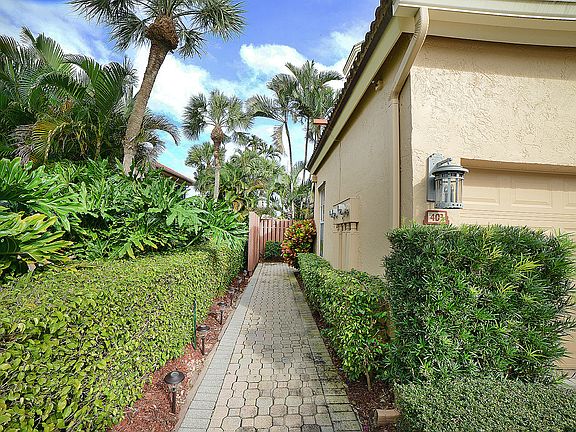 Home For Sale In Broken Sound Country Club