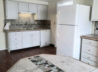 40 French Ave, Auburn, NY 13021