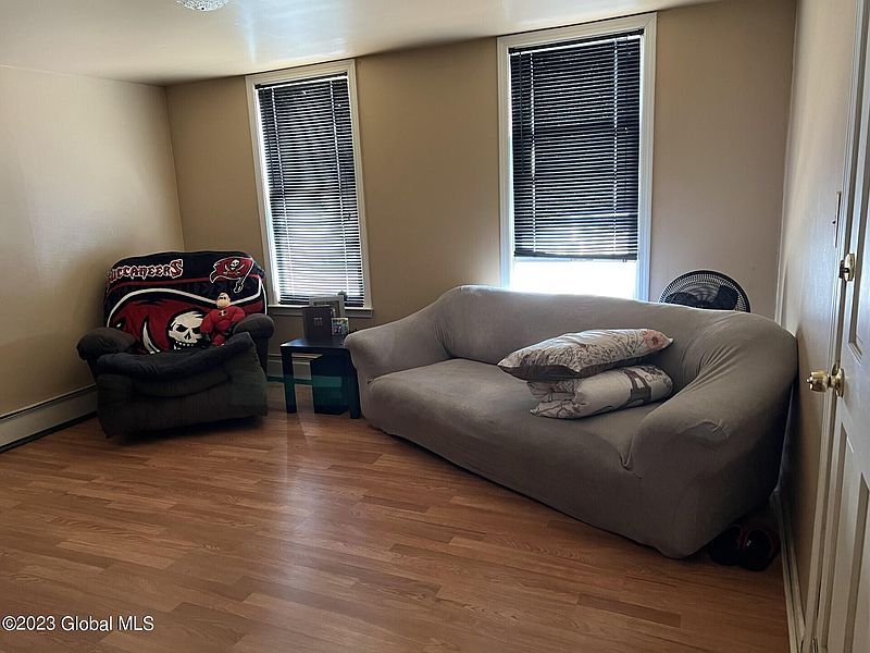 3rd image of 336 Washington Avenue