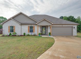 21575 Silver Oaks Cir, Athens, AL 35613