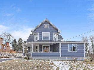46 Fuller St, Lee, MA 01238
