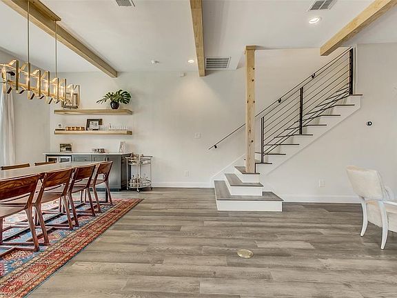 3rd image of 3420 W 6th St