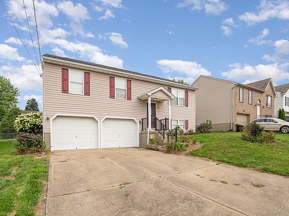 4th image of 1064 Pebble Creek Dr