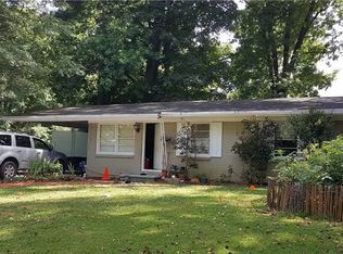 2539 Garrett Cir, Atlanta, GA 30360