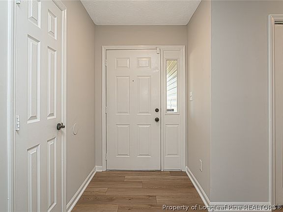 4th image of 2948 Rosemeade Dr