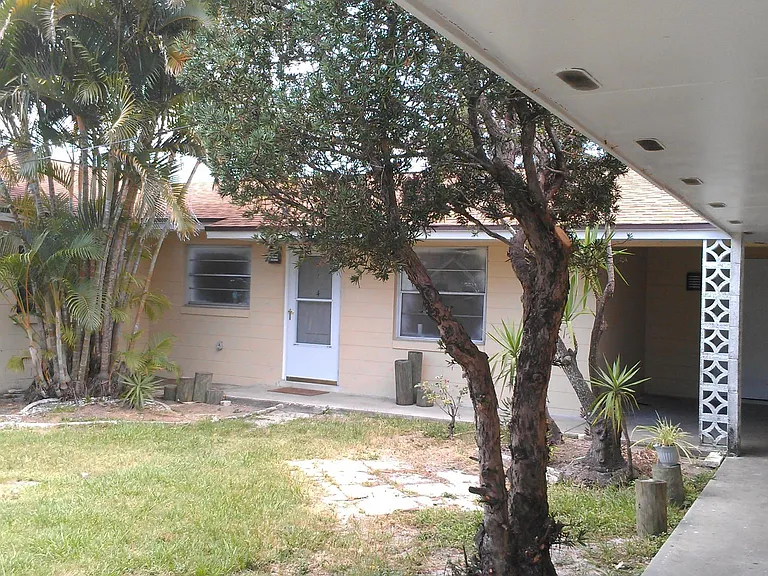 7105 Poinsetta Ave — Photo 18