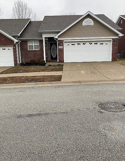 1st image of 6926 Arbor Manor Way