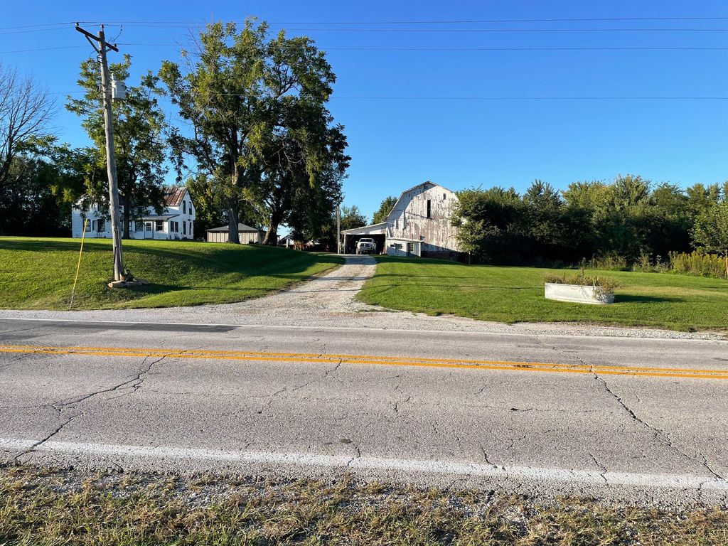 980 E Highway 96 - Property Image