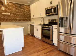 5025 S Michigan Ave, Chicago, IL 60615