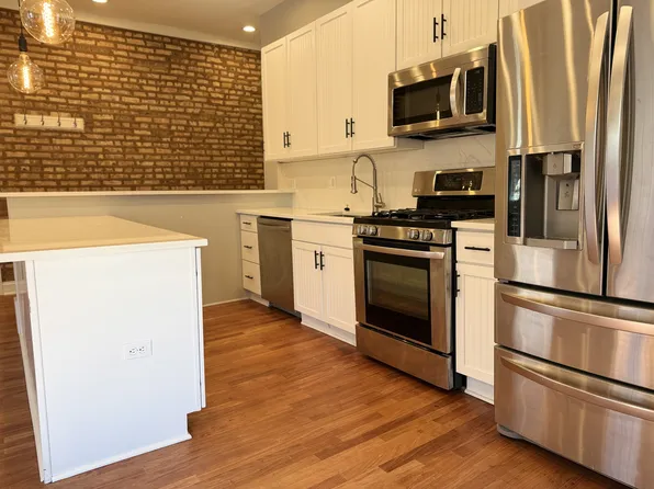 5025 S Michigan Ave, Chicago, IL 60615