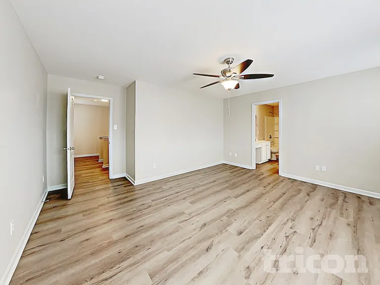 285 Aershire Ct — Photo 7