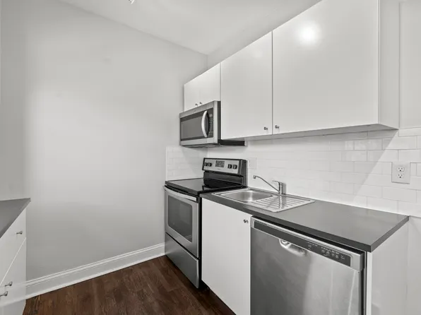 1385 Cranford Ave, Lakewood, OH