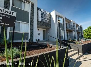 24969 Walnut St SUITE 109, Newhall, CA 91321