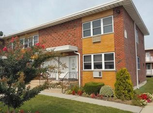 63 Farber Dr, West Babylon, NY 11704