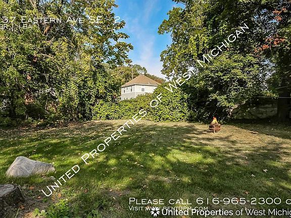 3rd image of 437 Eastern Ave SE APT 2