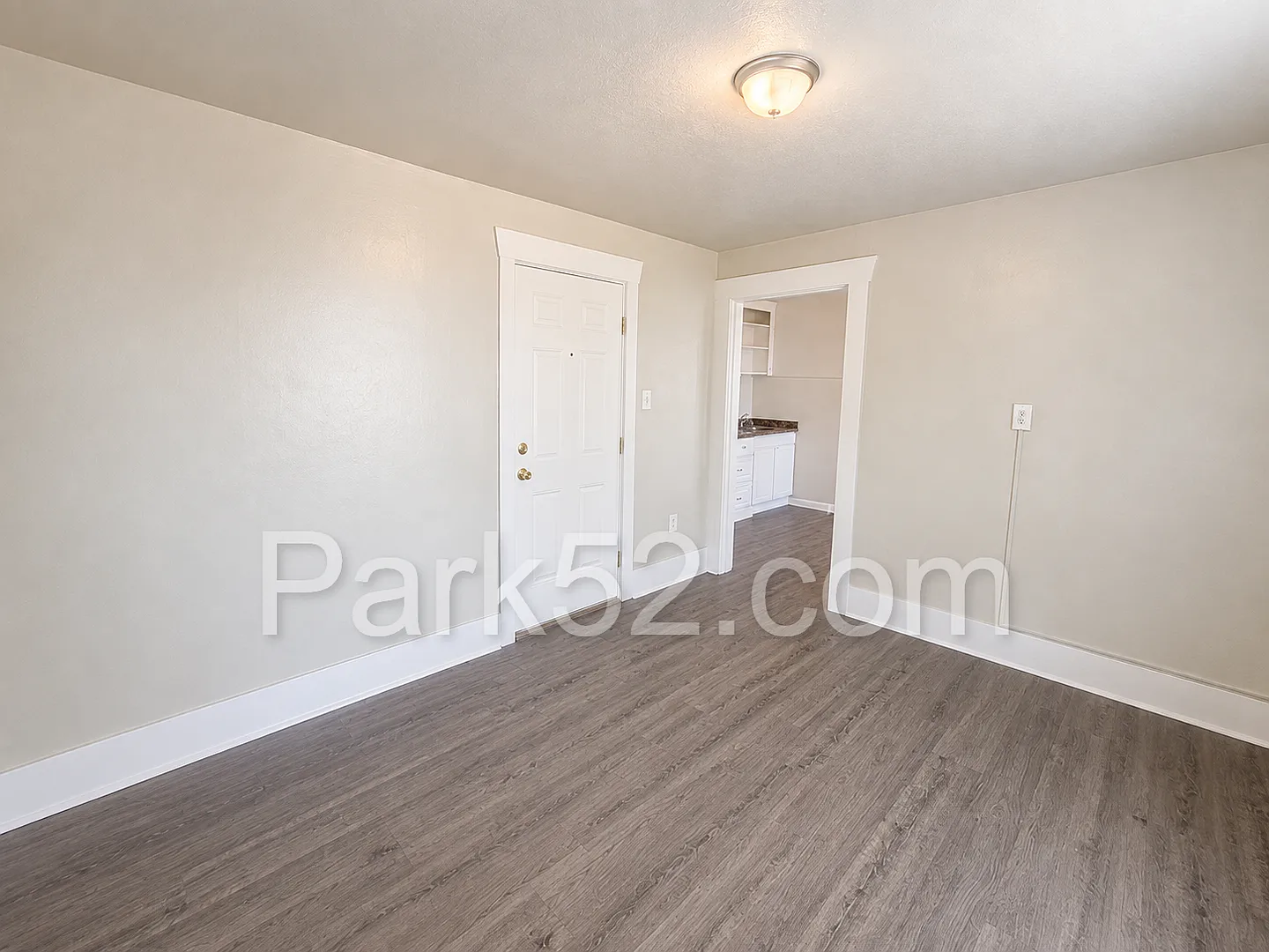 2nd Floor Indoor Cat Friendly Tacoma Area 1 Bedroom Apartment — Photo 4