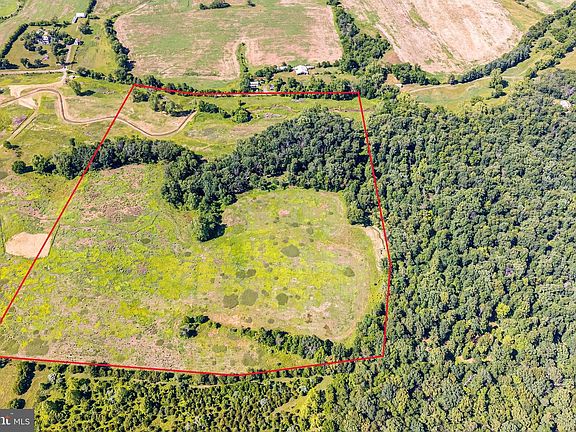 4th image of Evergreen Mills Rd