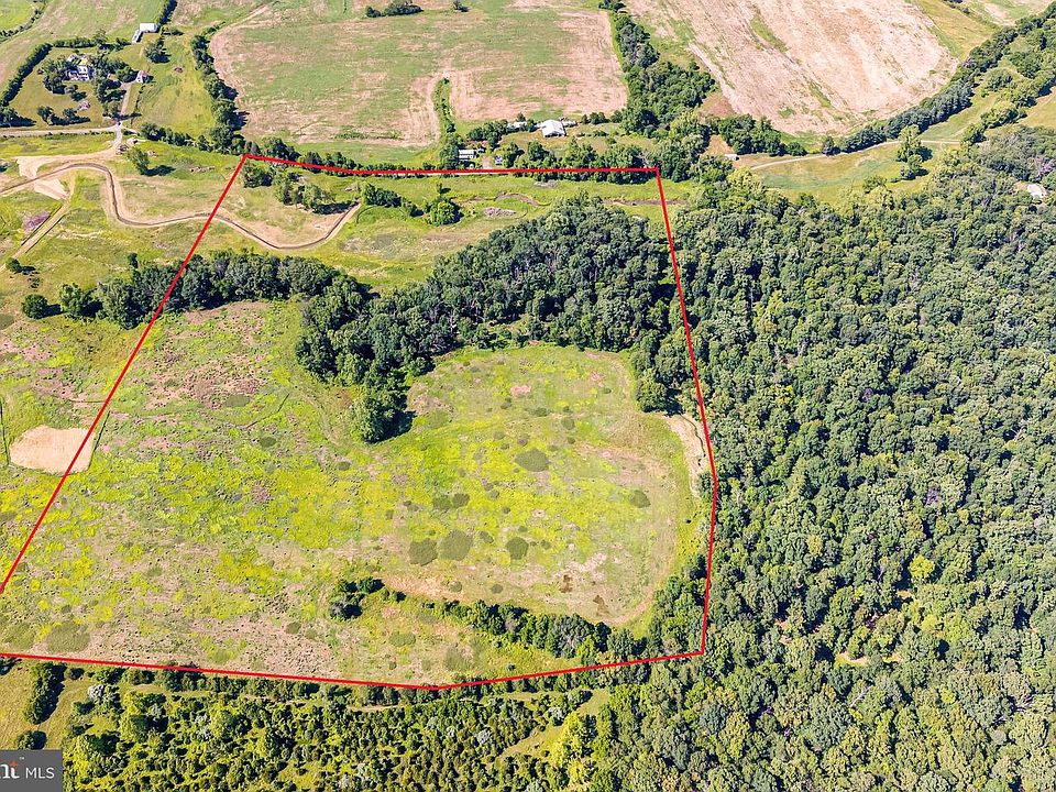 1st image of Evergreen Mills Rd