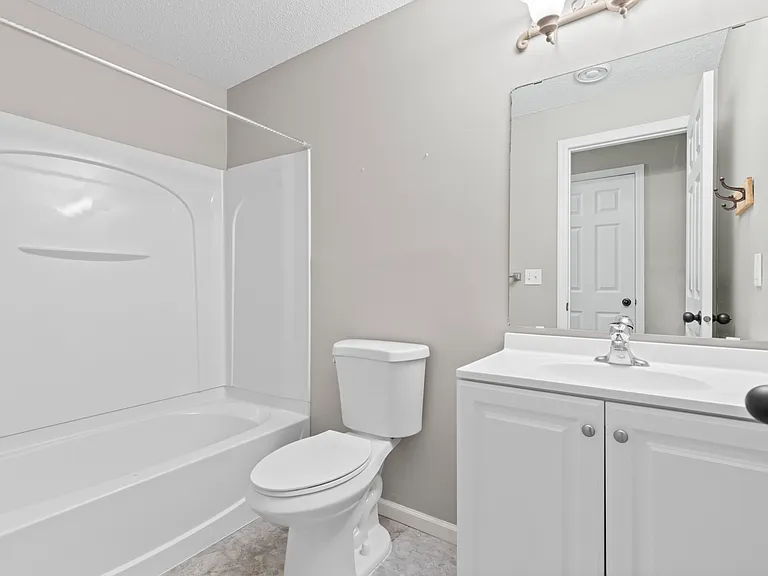 15734 Porchlight Ln — Photo 18